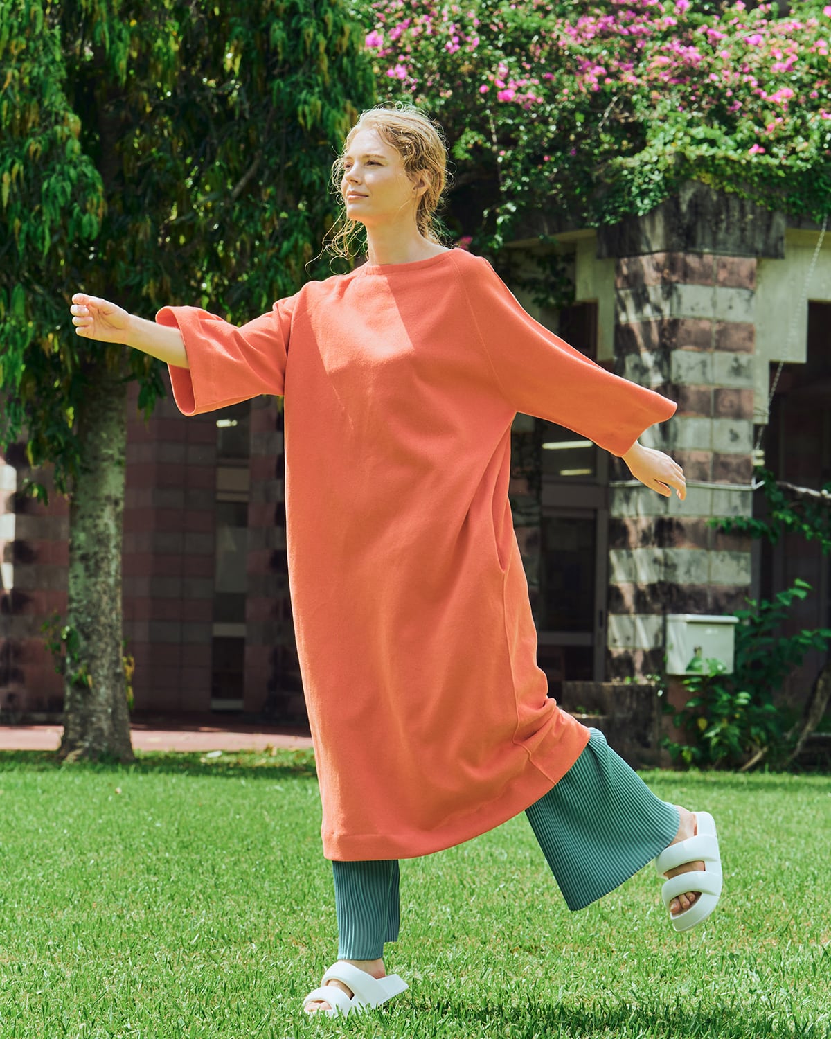 寬袖針織連身裙/柿橙